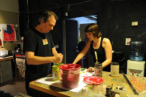 Jeff and Sarah mix the ink that we'll be using. All the inks are custom mixed to the desired color. 